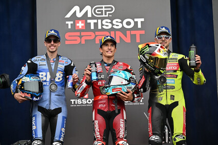 Marc Márquez gana una Sprint de infarto en Australia y Jorge Martín se cae cuando luchaba por la victoria