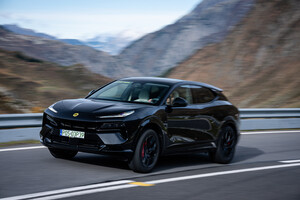 Lotus Eletre X: 952 CV, 305 km eléctricos y 1.200 km de autonomía para plantar cara a los SUV más deportivos