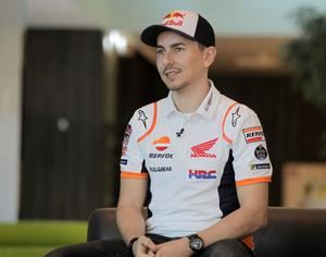 Primera entrevista de Jorge Lorenzo con su nuevo equipo