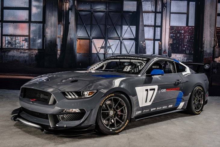 Nuevo Ford Mustang GT4, para competir