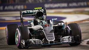 Rosberg inalcanzable y se pone líder en el Campeonato