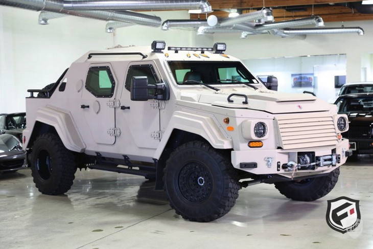 El Terradyne Gurkha, todo un 'anti-terroristas' con el blindaje más alto del mercado