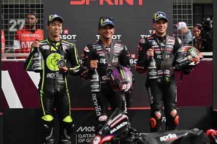 Jorge Martín arrasa en la Sprint de Silverstone y Aprilia firma un histórico triplete
