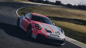 Porsche lanza un 911 de carreras con 515 CV por 208.800 euros: no puede circular por carretera