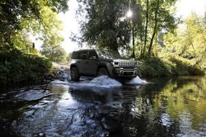 Llega el Jeep Recon 2026: el primer SUV eléctrico con capacidad todoterreno