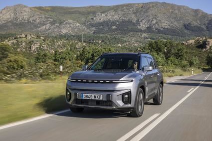 Probamos el nuevo KGM Torres EVX, un SUV-D eléctrico que destaca por su diseño y tecnología avanzada