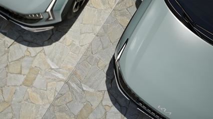 Kia revela las primeras imágenes del nuevo Seltos, un SUV subcompacto renovado