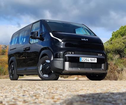 Probamos el PV5, la vuelta de KIA a los vehículos comerciales