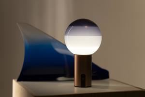 Marset y CUPRA presentan la lámpara Dipping Light: un diseño inspirado en el DarkRebel