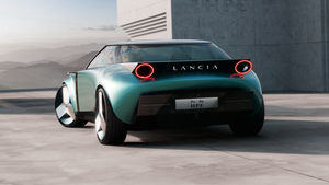Lancia se inspira en su pasado para crear el innovador Pu+Ra HPE