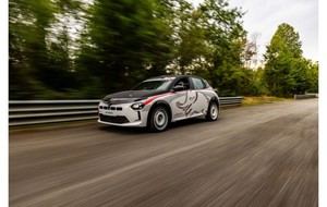 Lancia lanza el Ypsilon HF Racing, un coche de rallies accesible para principiantes