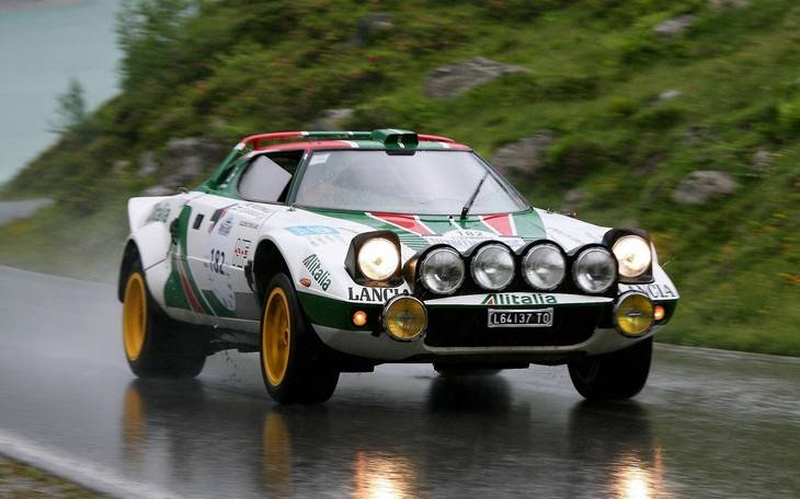 Lancia Stratos HF uno de los grandes de los rallyes