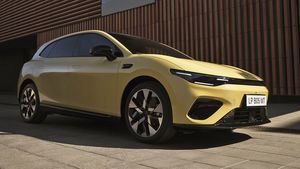 Leapmotor lanza el B05, un compacto eléctrico deportivo innovador