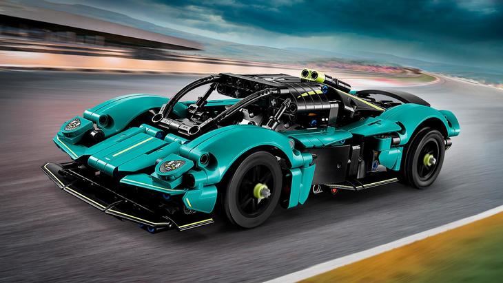 Descubre el nuevo modelo de LEGO Technic: el Aston Martin Valkyrie, con más de 700 piezas y detalles impresionantes