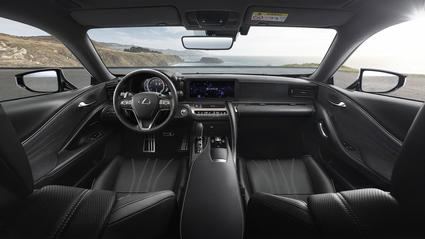 Descubre las mejoras de la gama LC 2024 de Lexus