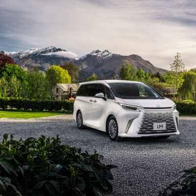 Lexus LM: La Nueva Era del Lujo sobre Ruedas