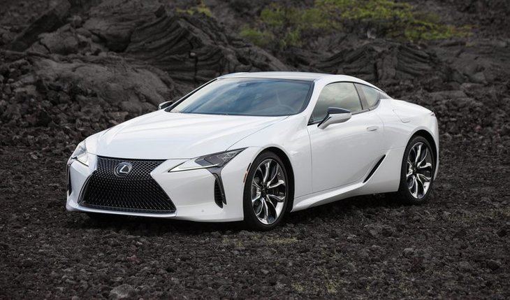 Lexus lanza el LC 500h 2021