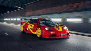 Este McLaren F1 GTR acaba de convertirse en el coche británico más caro de la historia: 34,6 millones de dólares