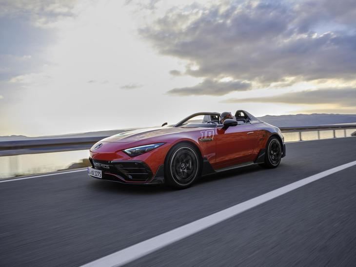 Mercedes-Benz presenta el Mercedes-AMG PureSpeed en Abu Dhabi: solo 250 unidades disponibles