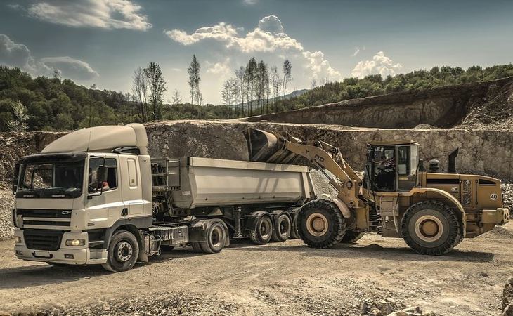 Motivos para comprar un camión de segunda mano para tu negocio