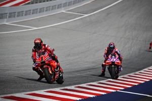 Bagnaia gana en Austria y recupera el liderato del Mundial