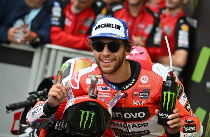 Bastianini brilla en la histórica carrera del 75º aniversario del Campeonato del Mundo de motociclismo en Silverstone