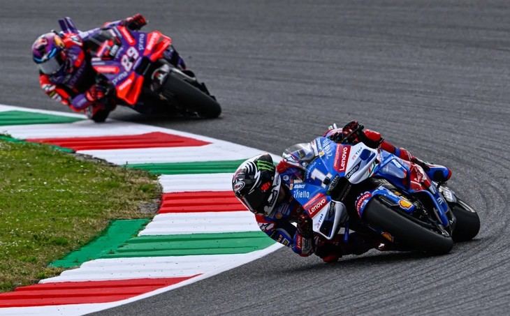 Bagnaia logra la victoria del GP de Italia, dominando la carrera de principio a fin