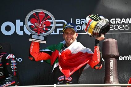 Bezzecchi lidera el doblete histórico de Aprilia en el GP de Italia de MotoGP