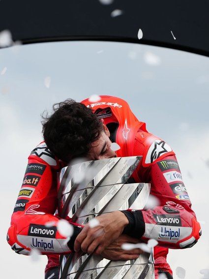 Marc Márquez logra su noveno título mundial y séptimo de MotoGP