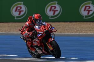 Marc Márquez consigue la pole del GP de Tailandia en un dominio total de Ducati