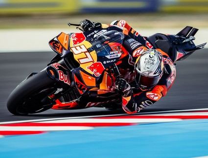Pedro Acosta brilla en la primera jornada del Gran Premio de Hungría