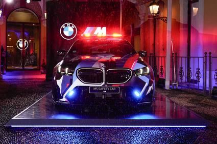 El BMW M5 Safety Car debuta en el Gran Premio de Misano: 26 años de colaboración con MotoGP