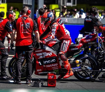 Marc Márquez vuelve al quirófano: nueva operación y baja indefinida tras su caída en la Sprint de Le Mans