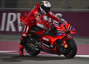 Bagnaia marcando territorio en los Test de Catar