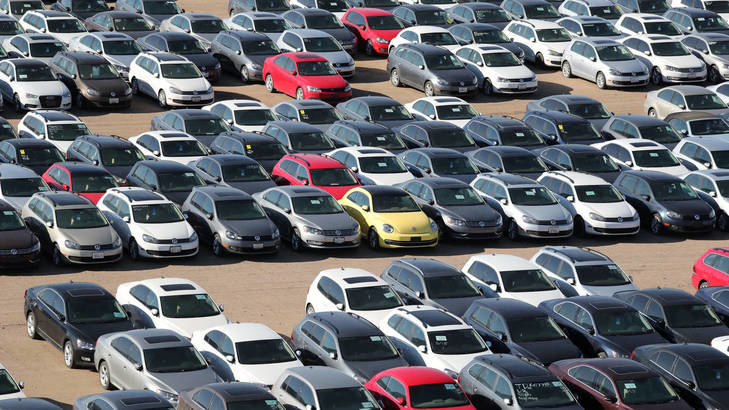 Las ventas de coches se desploman