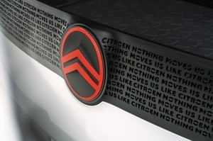 Nueva identidad de marca y cambio de nuevo logotipo en Citroën