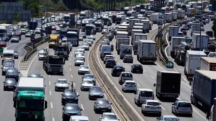 Tráfico inicia la primera operación salida del verano con foco en la seguridad de motoristas