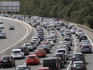 Tráfico prevé más de 15,8 millones de desplazamientos por carretera en Semana Santa