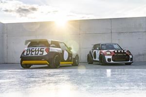 MINI y Deus Ex Machina presentan dos coches únicos que fusionan estilo y velocidad