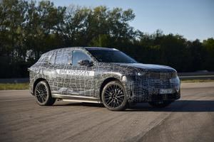BMW desvela el iX5 Hydrogen, su primer SUV de hidrógeno en producción