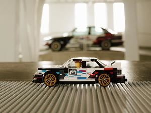LEGO y BMW celebran el 40º aniversario del M3 E30 con un set Speed Champions exclusivo