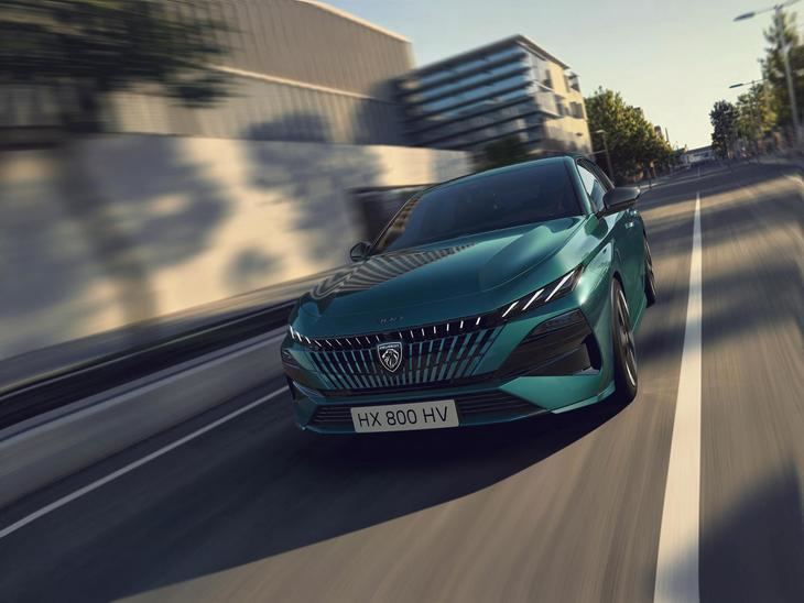 Nuevos PEUGEOT 308 y 308 SW: Cuatro alternativas de propulsión para todos los gustos