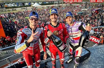 Francesco Bagnaia gana su segundo título consecutivo en MotoGP en el GP de Valencia