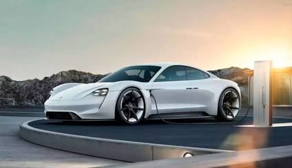 El jefe de investigación y desarrollo de Porsche, Michael Steiner: 'Tesla no es un rival directo de Porsche'