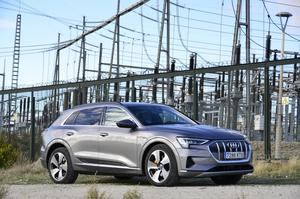 Prueba del Audi e-tron en carretera y ciudad