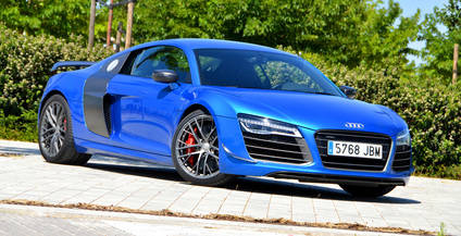 Nos subimos al Audi R8 LMX