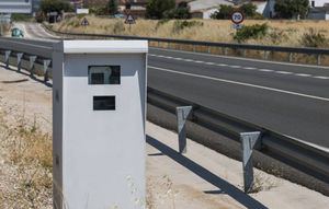 La DGT activa 17 nuevos radares para mejorar la seguridad vial en España