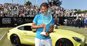 Rafa Nadal se pasa a Mercedes-Benz