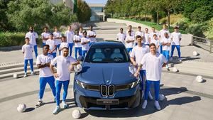 Coches y fútbol: la curiosa alianza que mueve los motores del deporte rey