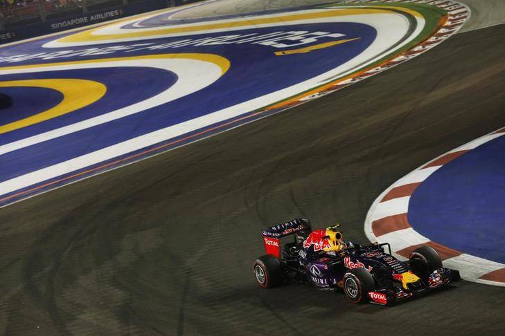 Red Bull y Ferrari los más fuertes el viernes